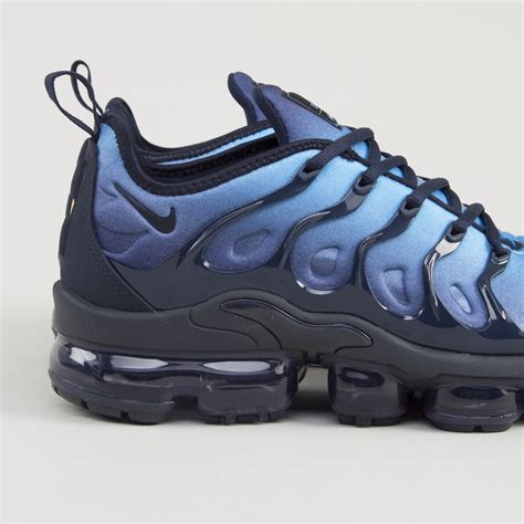 vapormax nike schwarz|nike air vapormax plus blau.